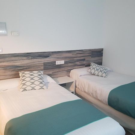 Hostal Cabanas Carboneras de Guadazaón Esterno foto