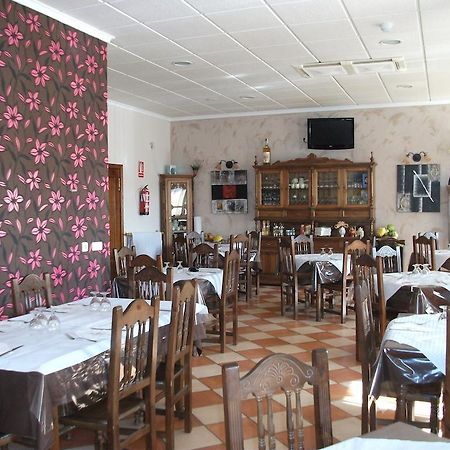 Hostal Cabanas Carboneras de Guadazaón Esterno foto