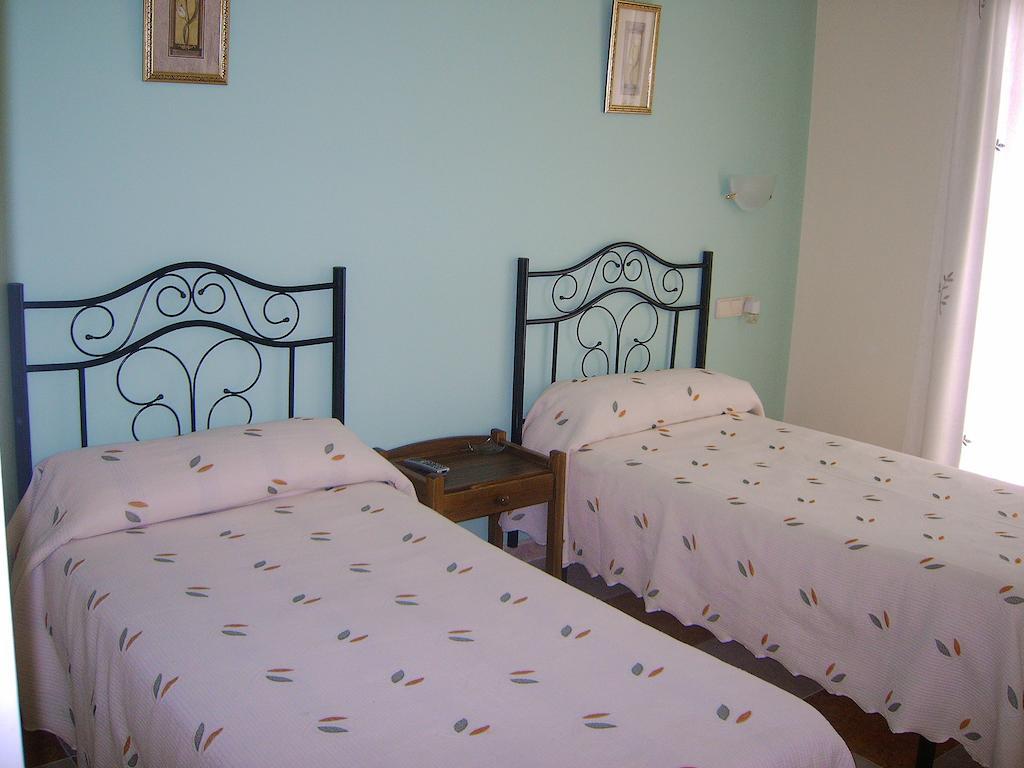 Hostal Cabanas Carboneras de Guadazaón Camera foto