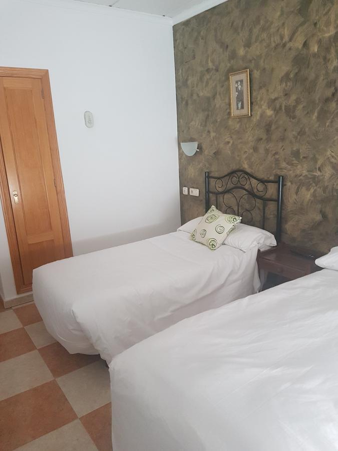 Hostal Cabanas Carboneras de Guadazaón Esterno foto